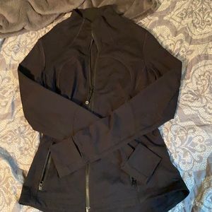 Black Lulu zip up